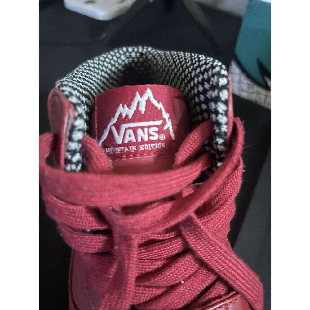 Supreme Vans Mountain Edition High Red Leather - Size 9 -